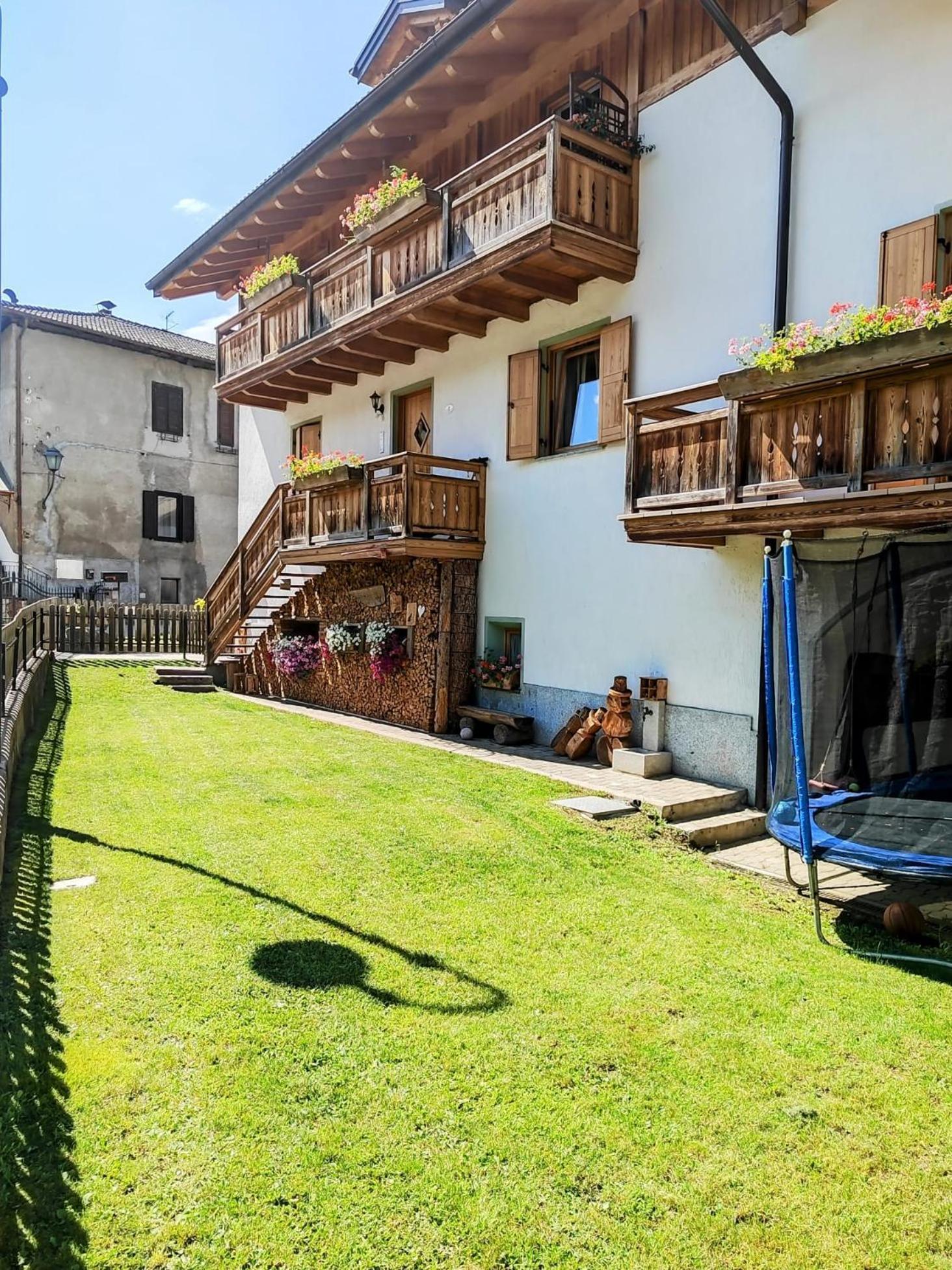 ディマーロCasa Dello Sportivo - Val Di Sole Trentinoアパートメント エクステリア 写真